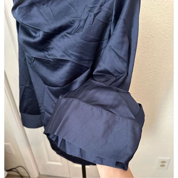 Halston Women's Cowl Neck Draped Blouse Navy Blue Size Medium NWT - Picture 2 of 7